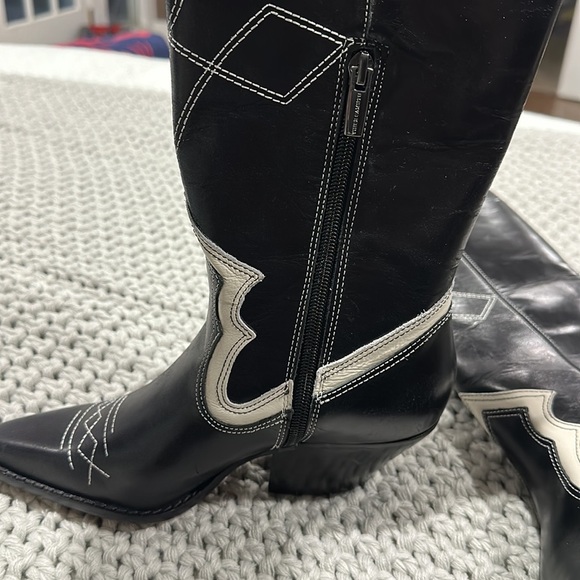 SOLD OUT!!! Vince Camuto Nedema Pointed Western Boot. - Picture 9 of 12